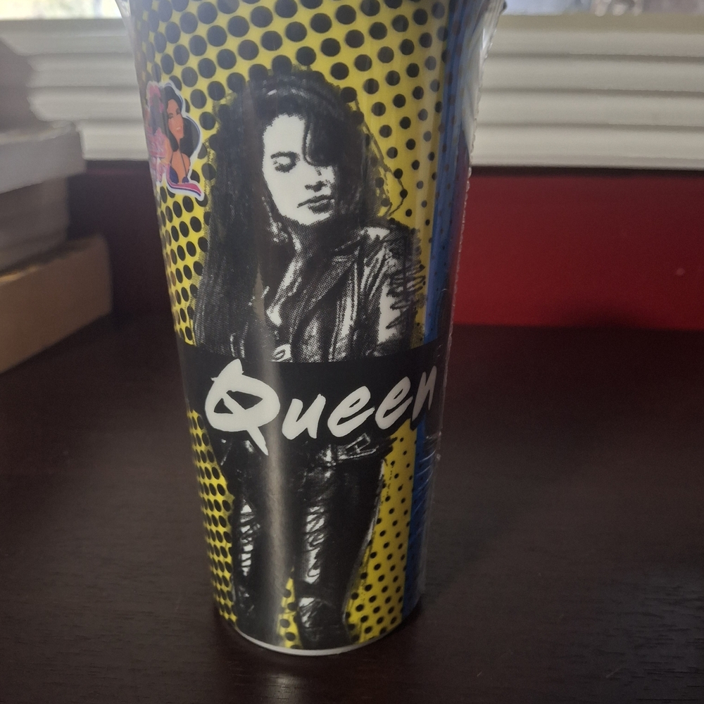 Selena Cup